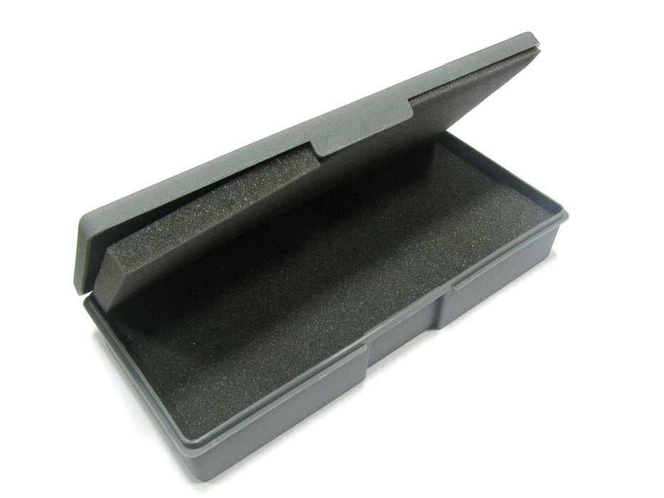 Chessex Small Figure Storage Box and Carrying Case - 14 Miniatures Capacity