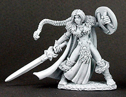 Reaper Miniatures Viking Girl #02939 Dark Heaven Legends RPG D&D Mini Figure