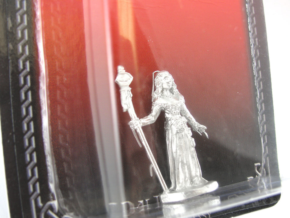 Female Magic User #03-066 Classic Ral Partha Fantasy RPG Metal Figure