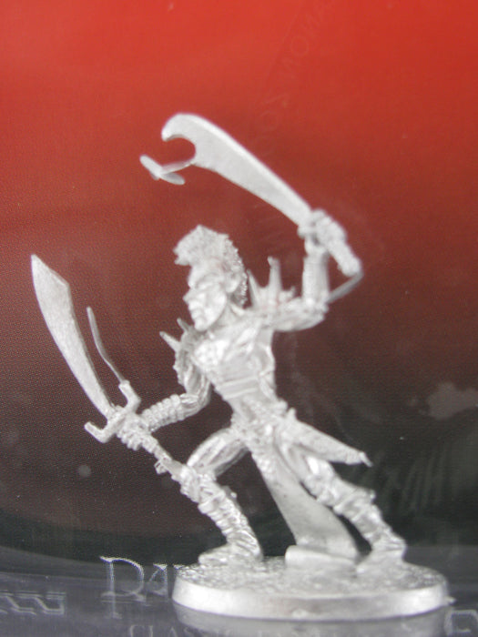 Dark Elf #03-163 Classic Ral Partha Fantasy RPG Metal Figure