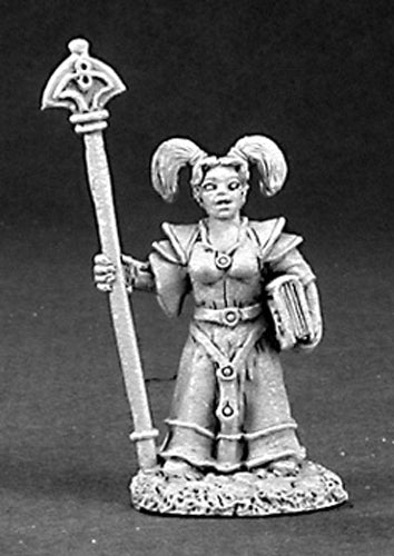 Reaper Miniatures Unpainted Petra Posiedew, Gnome Sorceress #03196 Dark Heaven