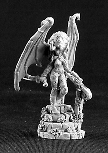 Reaper Miniatures Eilluvasheth Succubus Queen 03225 Dark Heaven Unpainted Metal