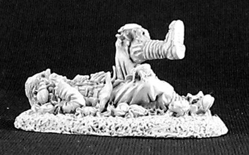 Reaper Miniatures Beetle Swarm with Victim #03262 Dark Heaven Unpainted Metal