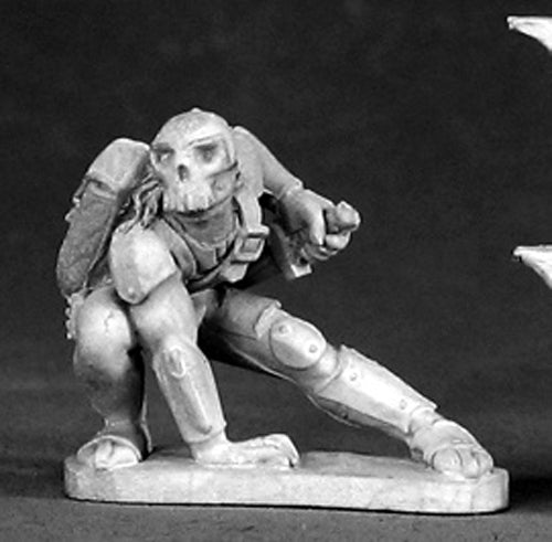 Reaper Miniatures Eskin, Male Rogue #03299 Dark Heaven Legends Unpainted Metal