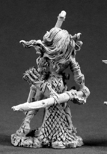 Reaper Miniatures Unpainted Valise, Dark Elf Tunnel Ranger 03325 Dark Heaven