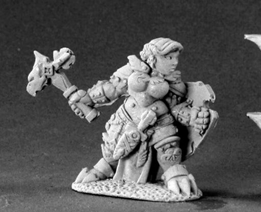 Reaper Miniatures Nalila Goldhammer, Female Dwarf Paladin #03413 Dark Heaven