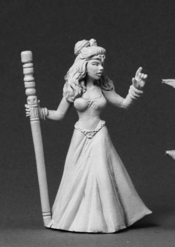 Reaper Miniatures Tinley, Female Wizard #03563 Dark Heaven Legends Mini Figure