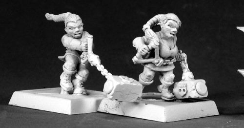 Reaper Miniatures Dwarf Daughters of Skadi (9) 06210 Warlord Army Pack Unpainted