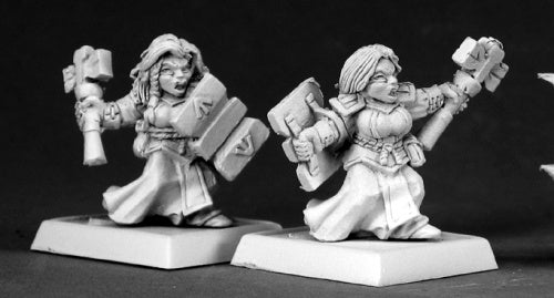 Reaper Miniatures Dwarf Valkyries (9) #06211 Warlord Army Pack Unpainted Mini