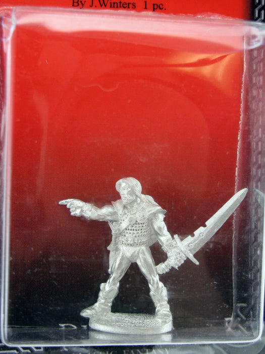 Ivar Helmsplitter Barbarian Adventurer #07-001 Classic Ral Partha Fantasy Mini