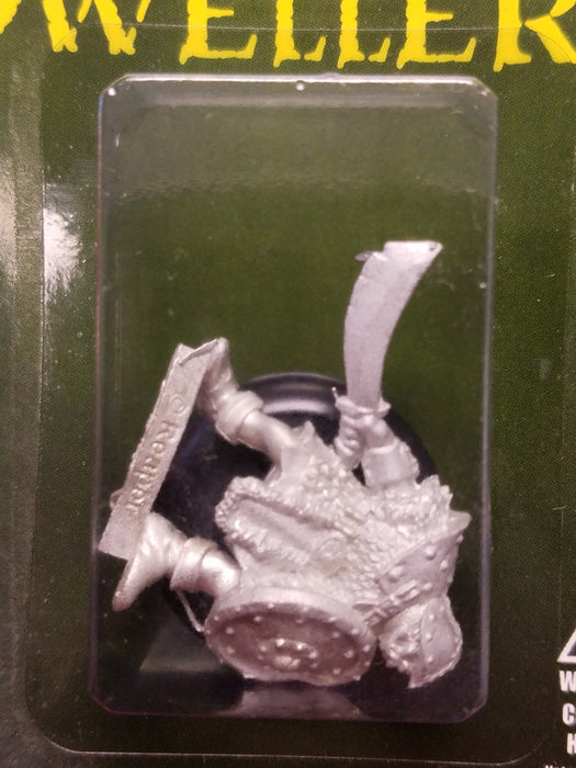 Dungeon Dwellers Orc Warrior of the Ragged Wound Tribe 07007 Unpainted