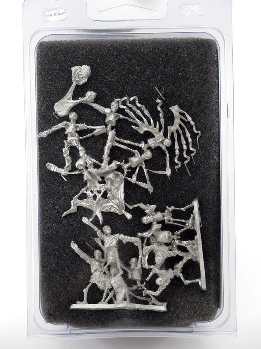 Throne of Bone #10-415 Classic Ral Partha Fantasy RPG Metal Figure