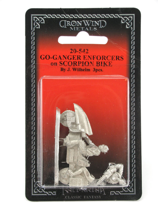 Go-Ganger Enforcers Male and Female on Scorpion Bike #20-542 Shadowrun RPG Mini