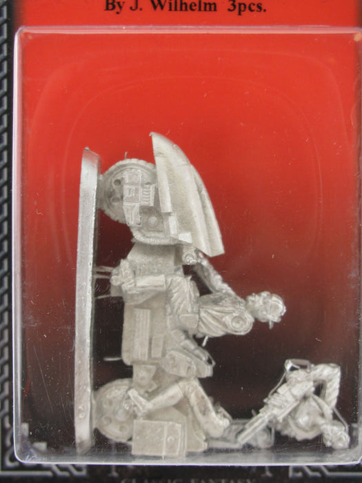 Go-Ganger Enforcers Male and Female on Scorpion Bike #20-542 Shadowrun RPG Mini