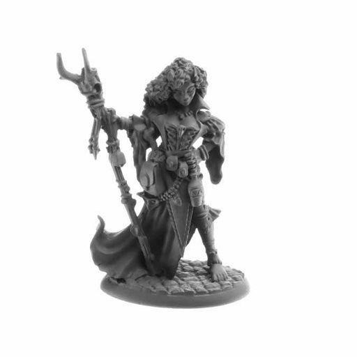 Andowyn Thrushmoor, Human Druid #30067 Reaper Legends: Bones USA Unpainted Plastic Figure