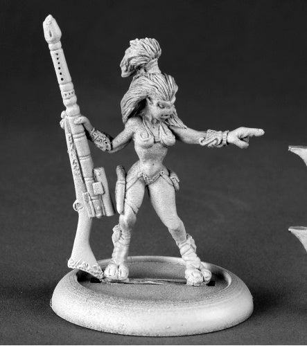 Reaper Miniatures Female Andromedain Hunter #50136 Chronoscope RPG Mini Figure