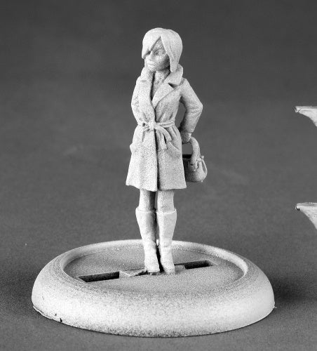 Reaper Miniatures Agatha Fox, Female Spy #50143 Chronoscope RPG D&D Mini Figure
