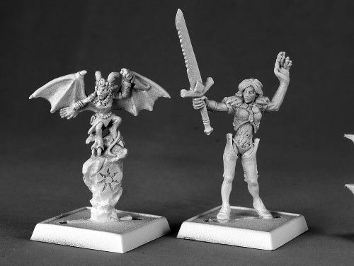 Reaper Miniatures Nualia and Elyrium #60012 Pathfinder Miniatures Unpainted Mini