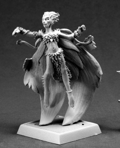 Reaper Miniatures Nyrissa, Dryad Queen #60067 Pathfinder Miniatures Unpainted
