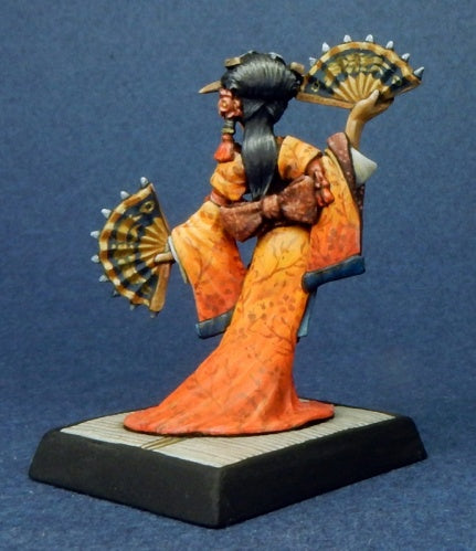 Reaper Miniatures O-Sayumi #60191 Pathfinder Unpainted RPG D&D Mini Figure
