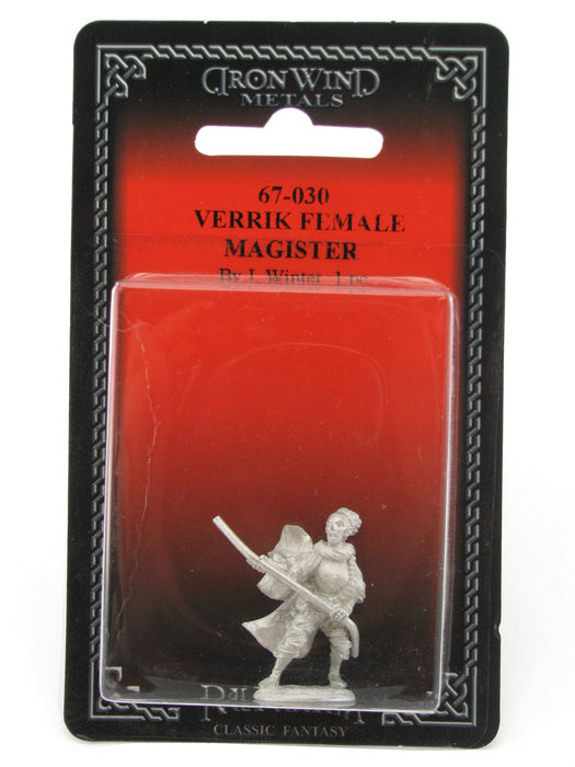 Verrik Female Magister #67-030 Arcana Unearthed Evolved Metal Ral Partha Figure