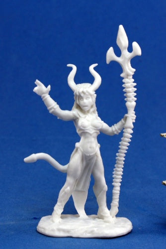 Reaper Miniatures Sinessa, Hellborn Sorceress #77119 Bones D&D RPG Mini Figure