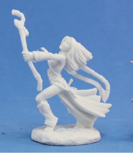 Reaper Miniatures Seoni, Iconic Sorceress #89006 Bones D&D RPG Mini Figure