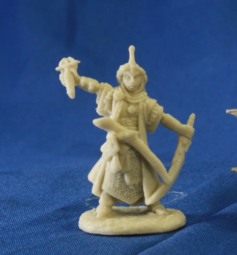 Reaper Miniatures Kyra Iconic Cleric #89015 Pathfinder Bones Unpainted Figure