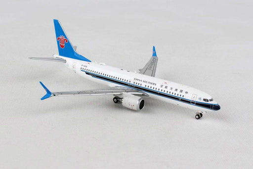 Gemini China Southern 737 MAX 8 1/400 B-1205 Diecast Model Airplane