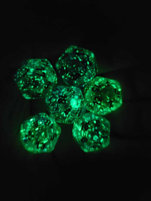 Luminary Nebula 20mm D20 Chessex Dice, 6 Pieces - Oceanic with Gold Numbers