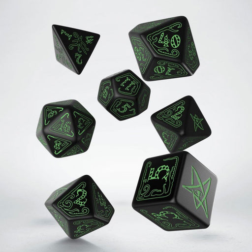 Q-Workshop Call of Cthulhu Dice Set Black with Green Etches (7 Piece Set)