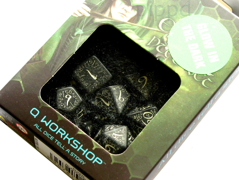 Q-Workshop Elvish Dice Set Black with GlowNDark Etches (7 Piece Set)