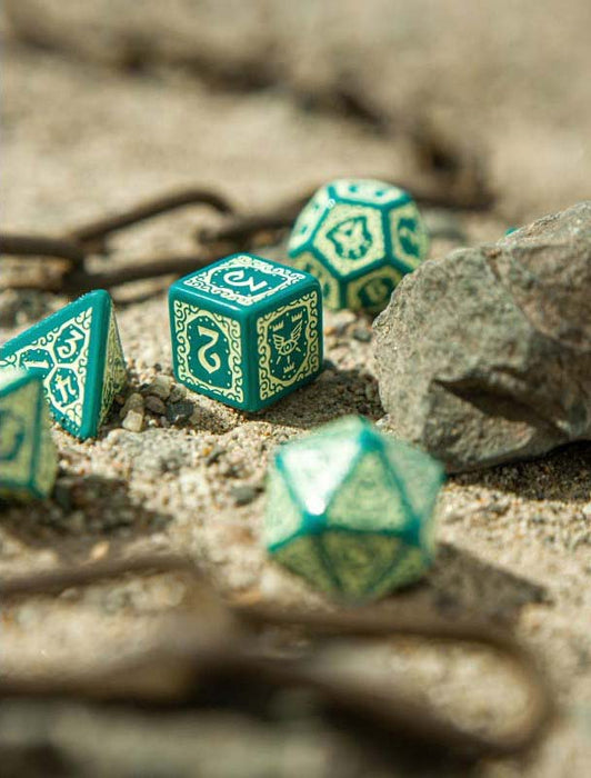 Pathfinder Agents of Edgewatch 7-Piece Polyhedral Dice Set - Turquoise with Beige Numbers