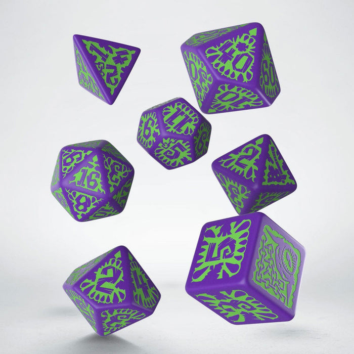 Q-Workshop Pathfinder Goblin Purple with Green Etches Dice Set (7 Piece Set)