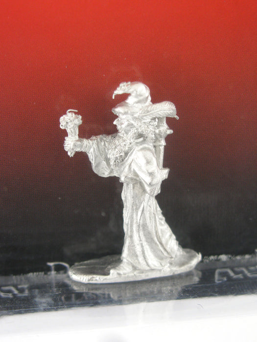 Friendy Wizard with Flowers and Hidden Mace #RPC-005 Classic Ral Partha Fantasy